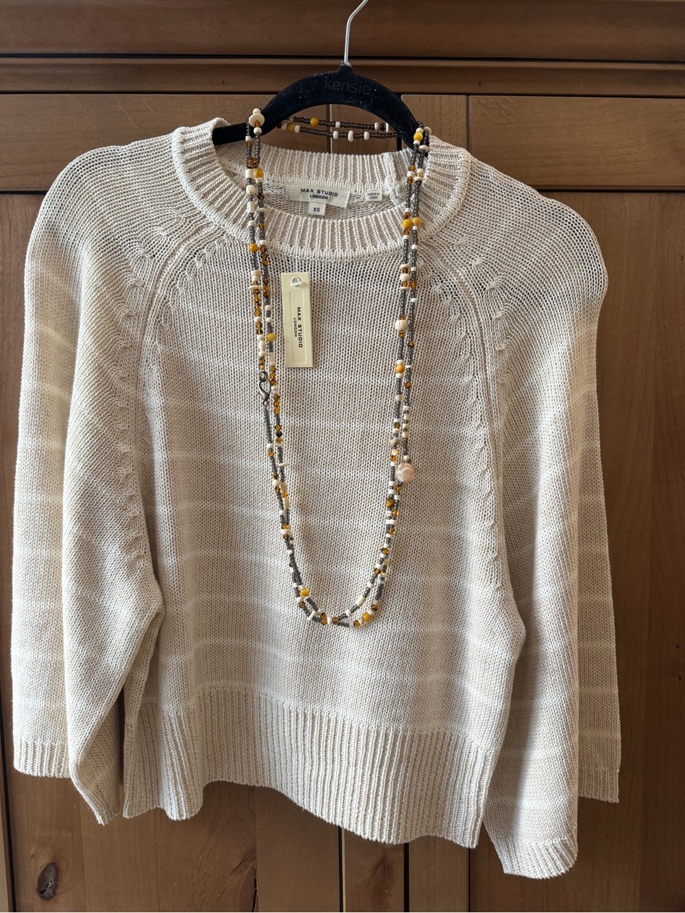 Max Studio Cream on Cream soft Knit top
Size XS and necklace